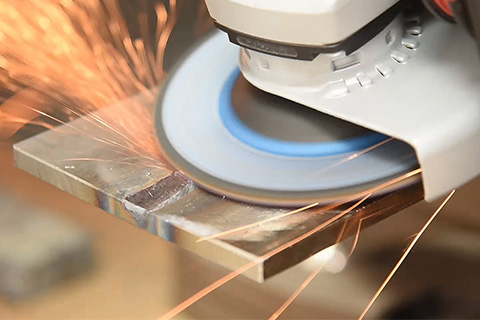 Text_Ad_LUKAS-ERZETT